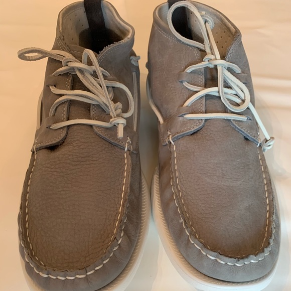 NEW UGG Beach Moc Chukka Boot size 12 - Picture 1 of 8